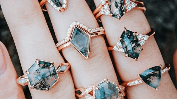 Moss Agate Engagement Rings: Your Ultimate Guide - Loveden Jewelry