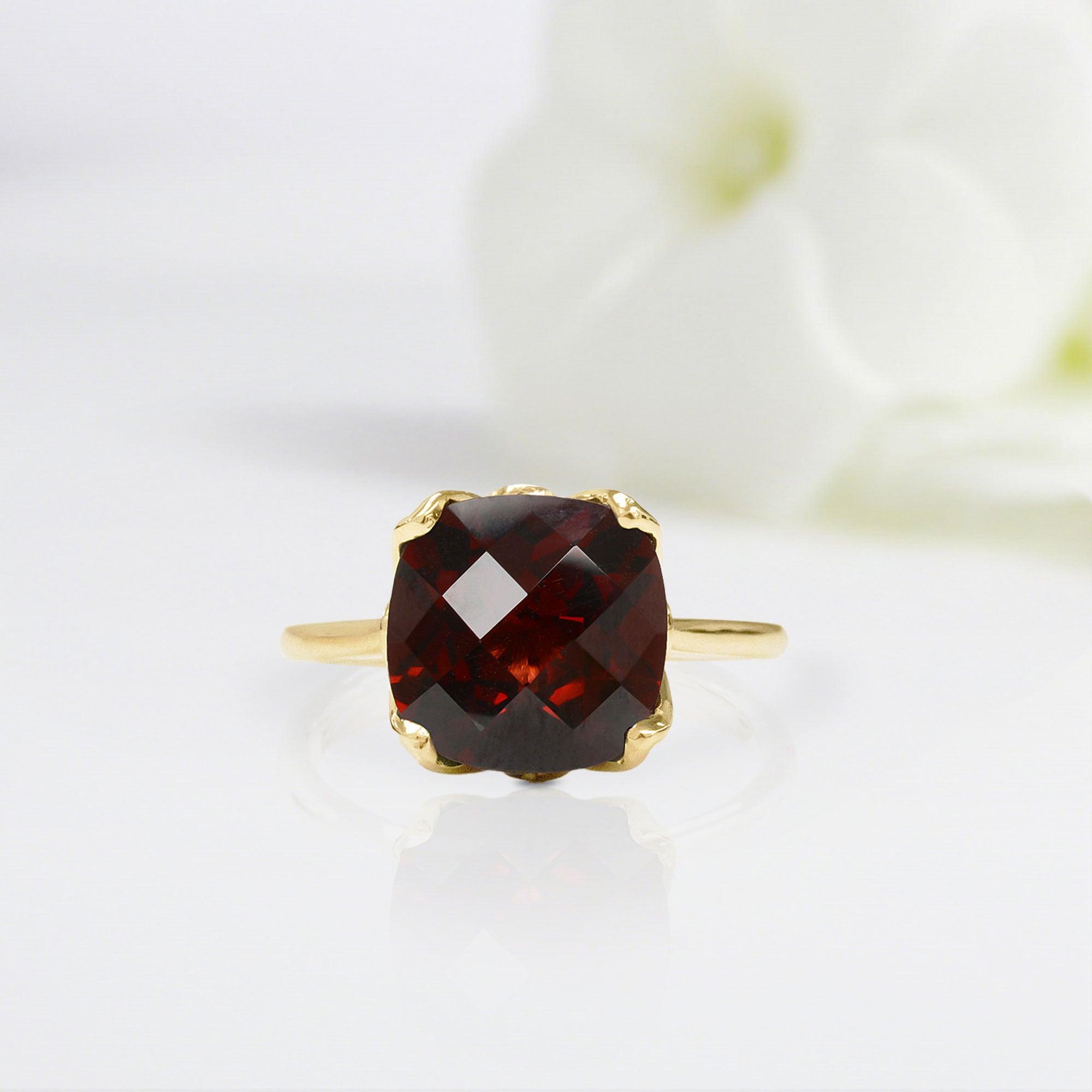 Vintage Cushion Shaped Garnet Wedding Ring Band Yellow Gold Bittersweet Autumn Garnet Engagement Ring Curved Wedding Band Anniversary Rings For Women - Loveden Jewelry